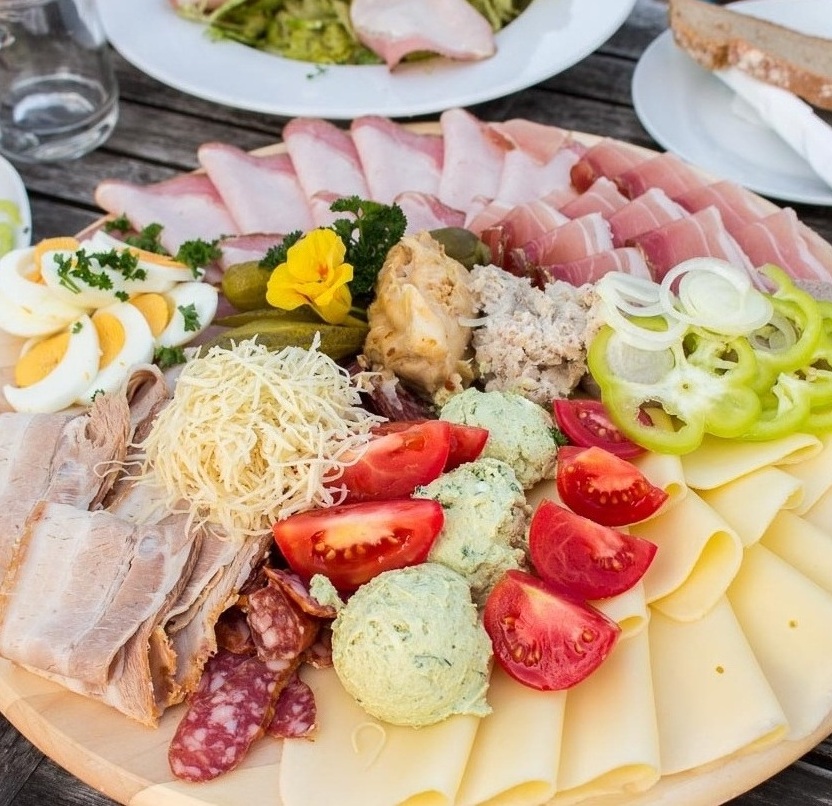 Heurigenzug